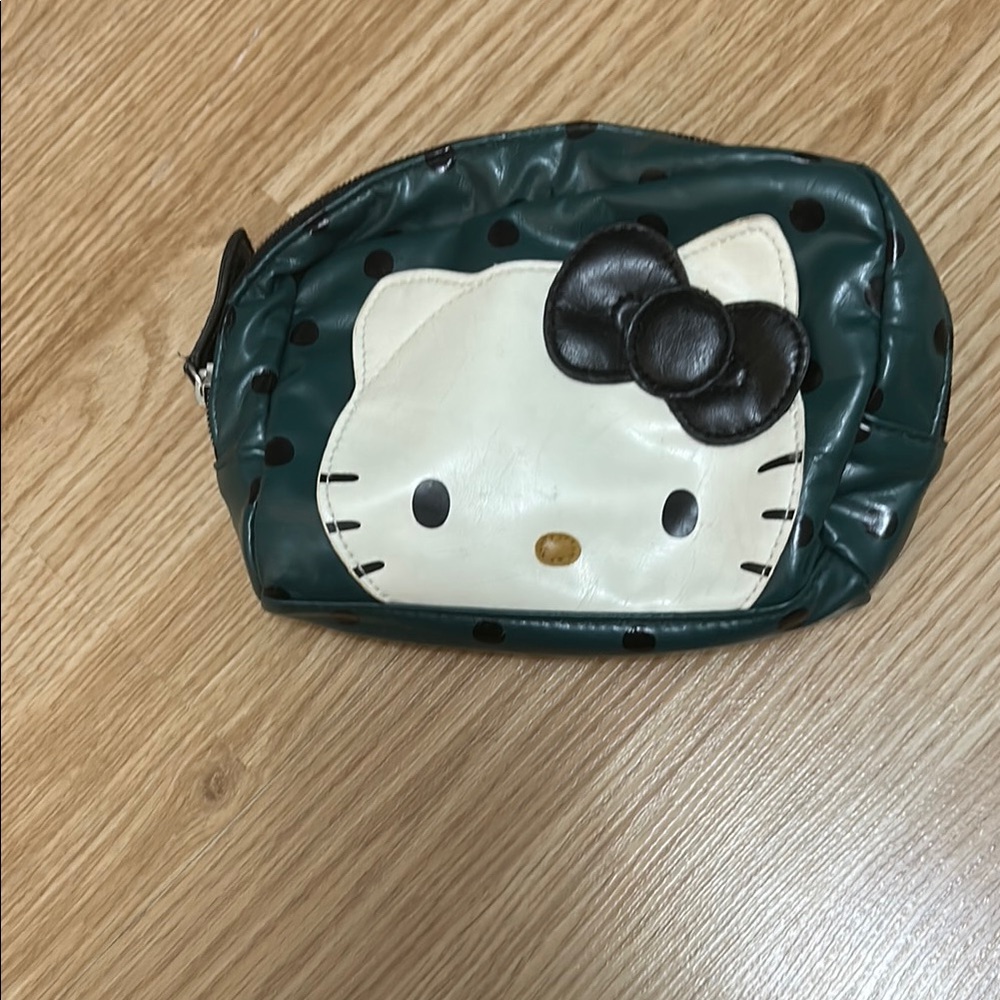 Hello Kitty Polka Dot Cosmetic Bag